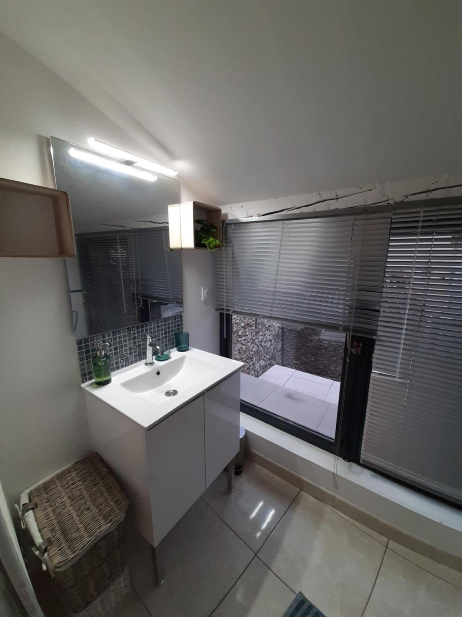 Apartment Un Nid Sur Les Toits Avec Terrasse